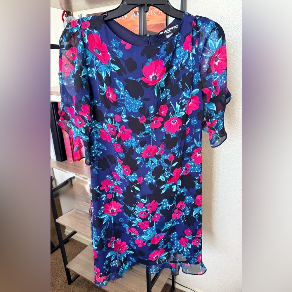 Karl Lagerfeld Paris Blue/Dark Pink Floral dress/ruffle sleeves and bottom trim